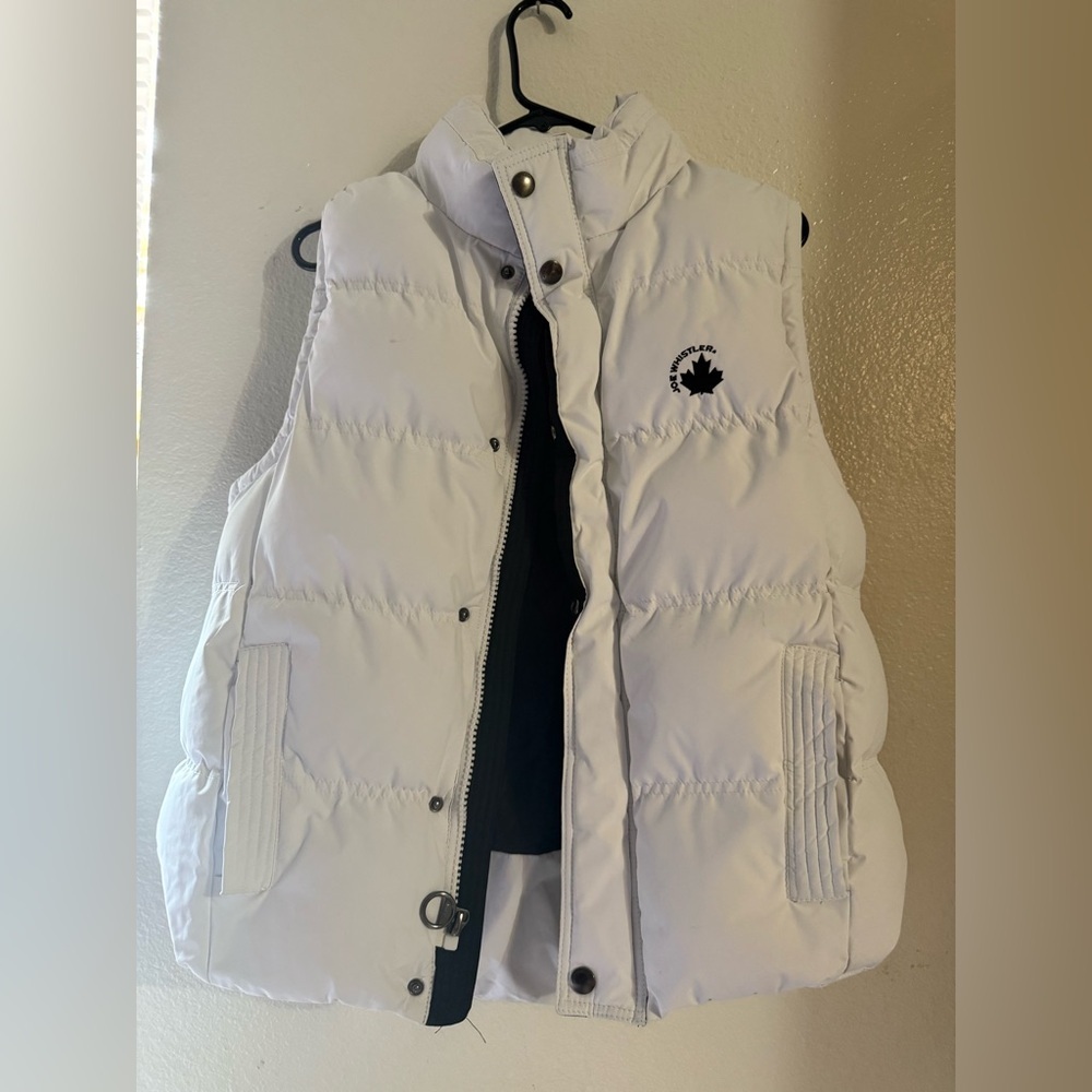 J Whistler  Knuckles White and Black Puffer Vest